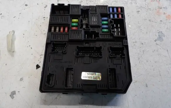 Renault Talisman BSM Control unit 284B63349R 5CM211F01 3875518212