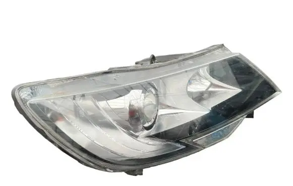 Skoda Superb B6 (3T) Headlight/headlamp 3T2941016F 1ll01131404