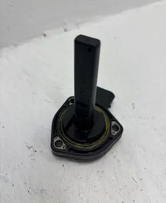 BMW 5 E60 E61 Oil level sensor 6PR00786802