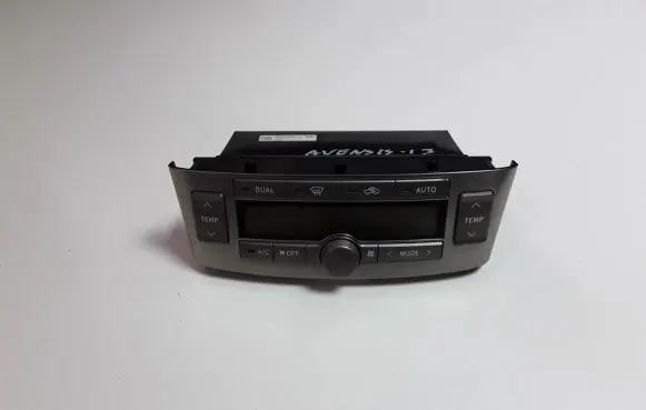 Toyota Avensis T250 Air conditioner control unit module 5590005261