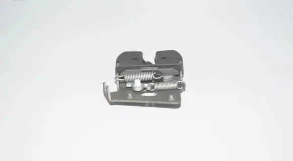 BMW 5 F10 F11 Seat back rest lock catch 7112863 52207112863