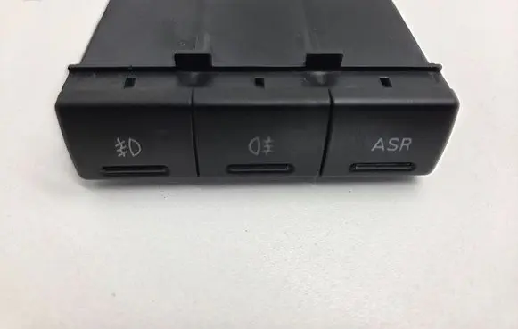 Fog light switch