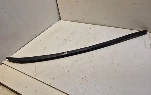 Audi A6 S6 C6 4F Windshield trim 