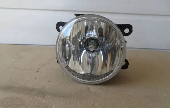 Suzuki Ignis Front fog light 90054229 3550065P01000 STL08H16