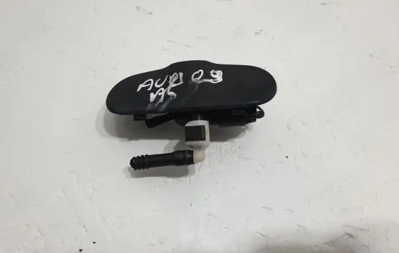 Windshield washer spray nozzle