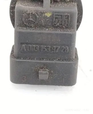 Mercedes-Benz C W203 Camshaft position sensor A0031539728