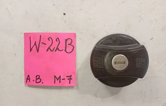Opel Astra F Oil filler cap 1212121