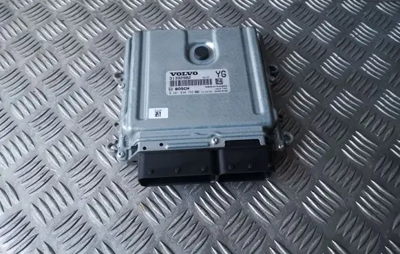 Volvo XC60 Engine control unit/module 31392982 0281030782