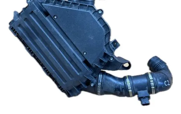Fiat 500X Air filter box 51968076