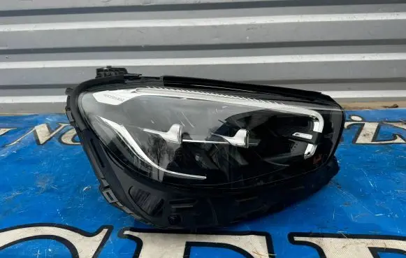 Mercedes-Benz E W213 Headlight/headlamp A2139067609 Q01ZGS001