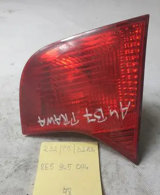Audi A4 S4 B7 8E 8H Tailgate rear/tail lights 8E5945094
