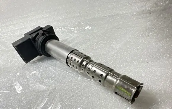 Audi A8 S8 D2 4D High voltage ignition coil 07C905115J 12431ESM L1C2514197