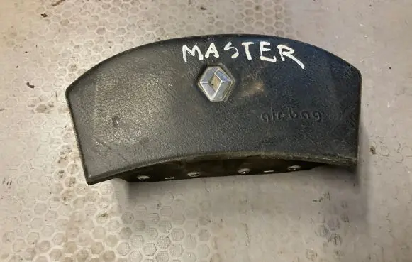 Renault Master III Steering wheel airbag 8200063449B