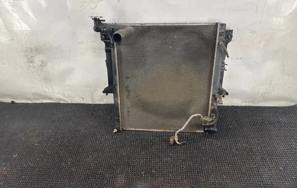Mitsubishi L200 Coolant radiator PA66GF25 MN135054