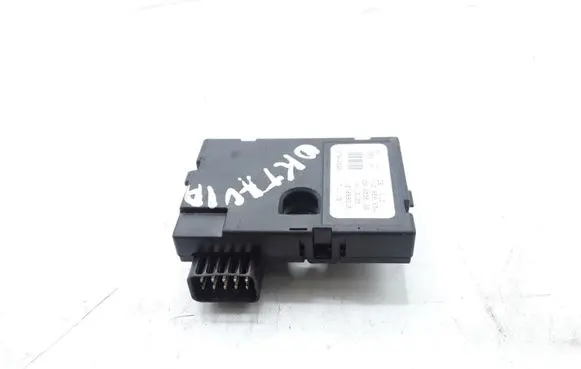 Skoda Octavia Mk2 (1Z) Steering angle sensor 1K0959654 00203500