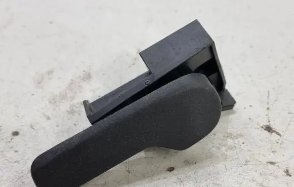 Volkswagen Jetta VI Engine bonnet (hood) release handle 1K1823633