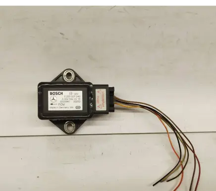 Mercedes-Benz E W211 ESP acceleration yaw rate sensor 0025426618 0265005246