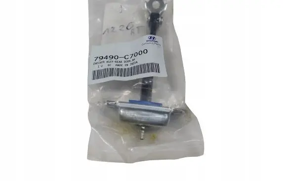 Hyundai i20 (GB IB) Loading door check strap stopper 