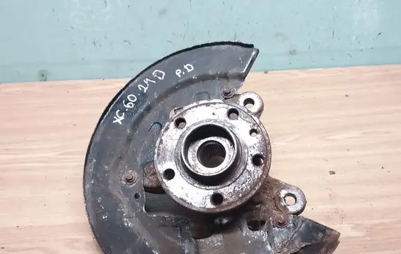Volvo XC60 Front wheel hub