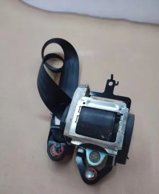 Hyundai Sonata Front seatbelt