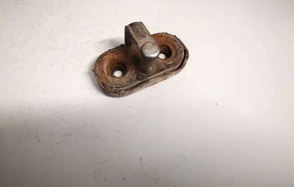 Volkswagen Bora Rear door lock loop/hook striker 1t0827517