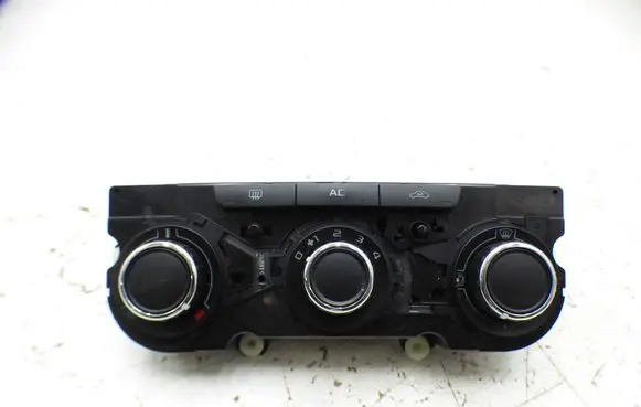 Skoda Superb B6 (3T) Climate control unit 3T0820047AF 5HB00975260