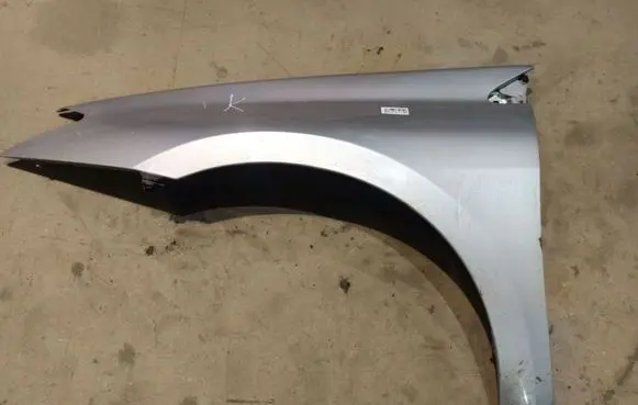 Renault Laguna III Fender 