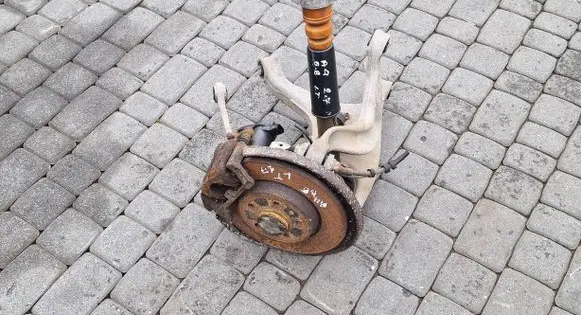 Audi A4 S4 B8 8K Rear wheel hub spindle/knuckle 