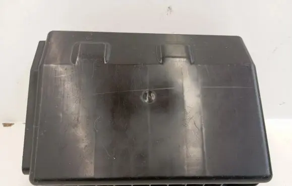 Mercedes-Benz GLE (W166 - C292) Fuse box cover A1665400180