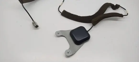 Aerial GPS antenna