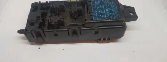 Mitsubishi Carisma Fuse module