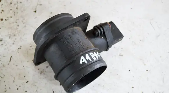Audi A3 S3 8P Mass air flow meter 0281002531 038906461B