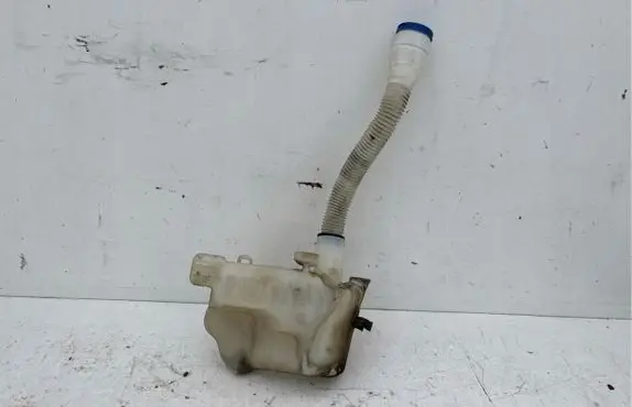 Citroen Berlingo Windshield washer fluid reservoir/tank