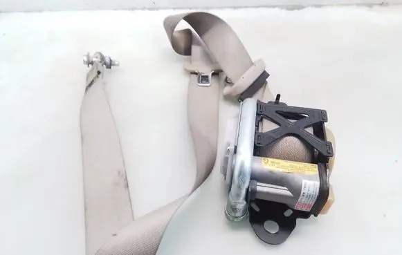 Nissan Murano Z50 Front seatbelt