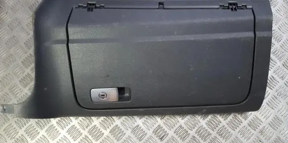 Volkswagen Golf V Glove box 1K2857289 1K2857097D