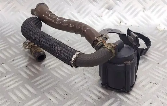 Citroen C5 Water pump 761935980