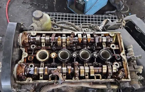 Opel Astra H Engine head Z16XEP IMPRK1404200