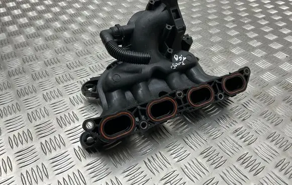 Peugeot 3008 I Intake manifold
