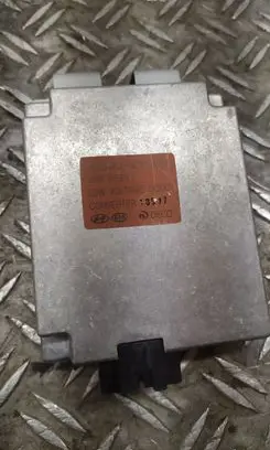 Hyundai ix35 Other control units/modules 953002Y000