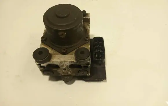 Mazda 6 ABS Pump 2059151