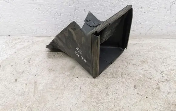 BMW 2 F46 Air intake duct part 8073896