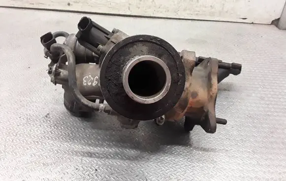 Audi A6 S6 C6 4F Turbo 06D145701J