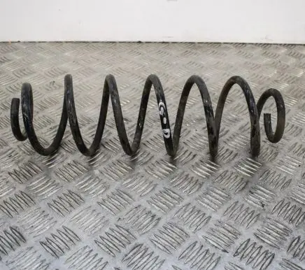 Peugeot 2008 I Rear coil spring