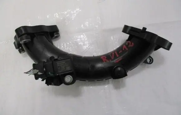 Peugeot 2008 II Turbo air intake inlet pipe/hose 9813294880 9814003580