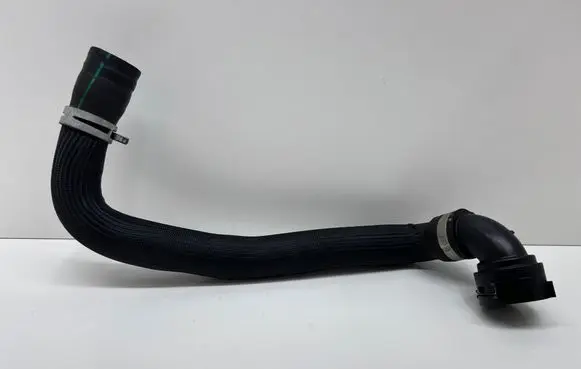 Volvo XC60 Engine coolant pipe/hose 31474863