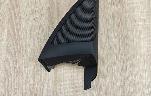 BMW X4 G02 Roof (GPS) antenna cover 7423146