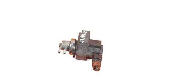 Nissan Navara D40 Fuel pressure sensor 14956EB300 YD25
