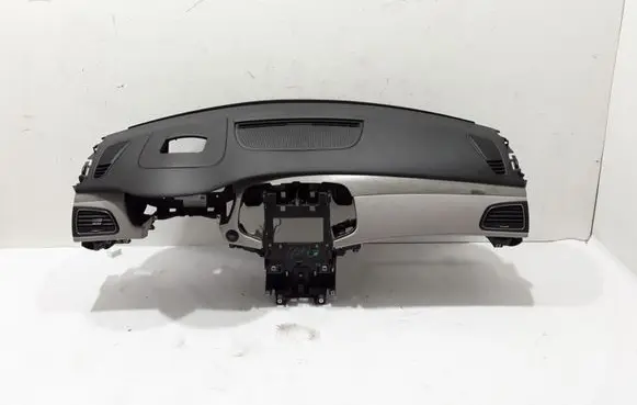 Renault Talisman Dashboard 681002875R