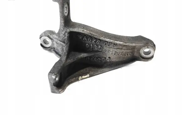 Mercedes-Benz S W220 A/C compressor mount bracket A6280980130