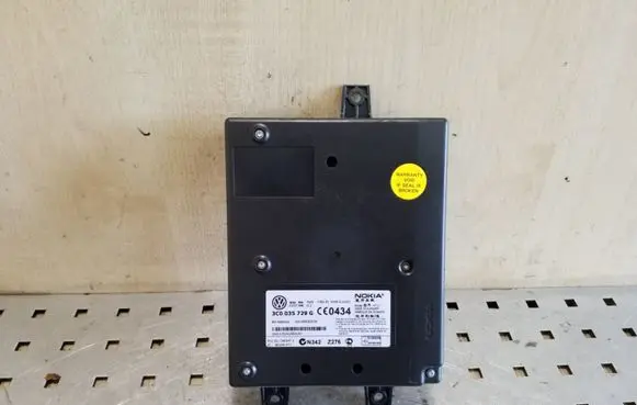 Volkswagen PASSAT B6 Other control units/modules 3C0035729G